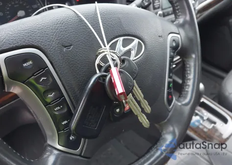 2011 Hyundai Santa Fe Limited V6 z USA, uszkodzony, nr VIN 5XYZK4AG3BG063711